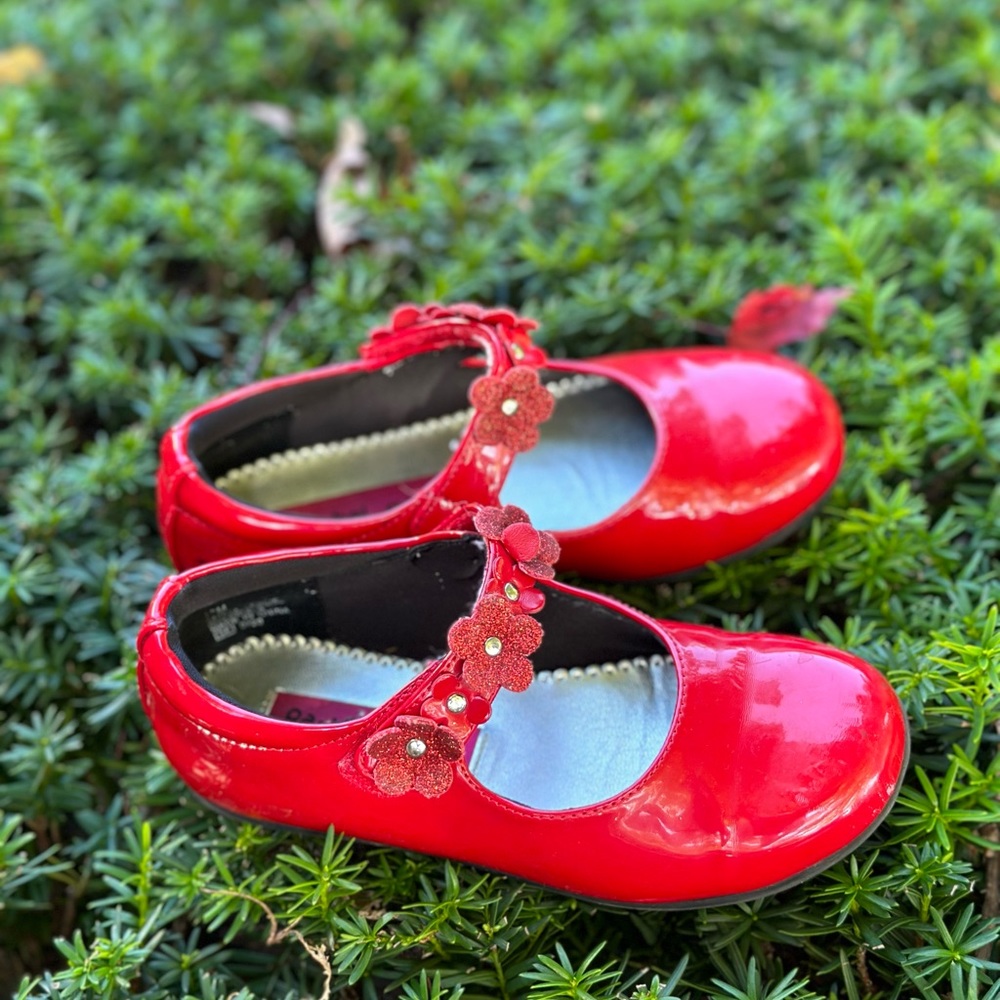 Girl shoes size 13